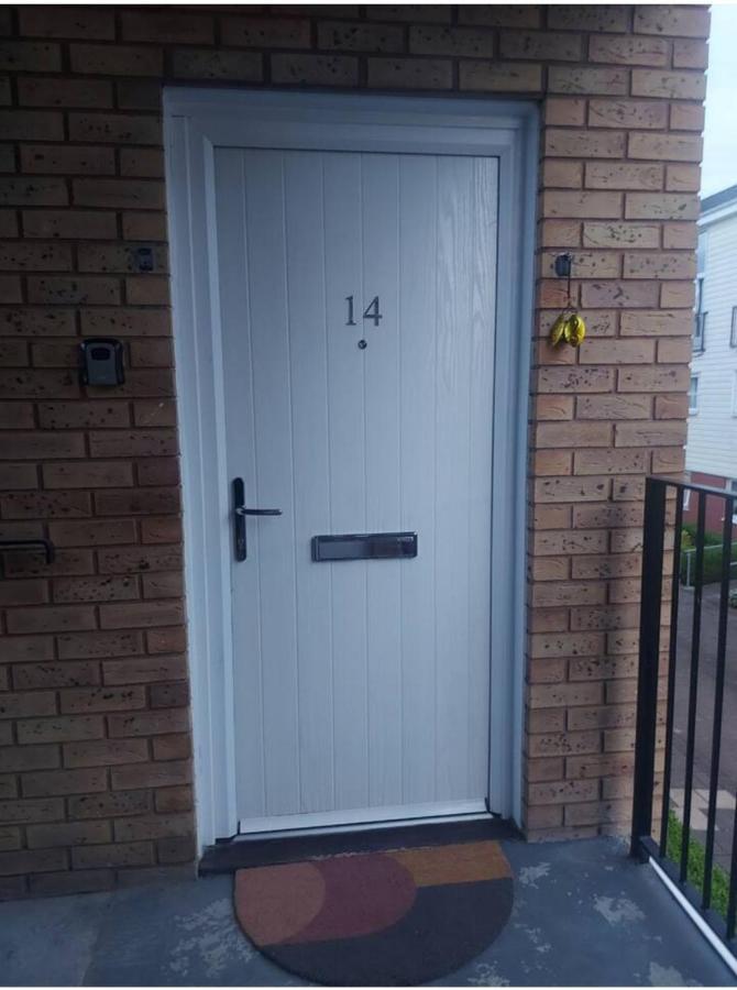 Lovely 1-Bedroom Condo With Parking On Premises Minworth Extérieur photo